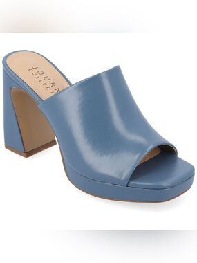 Journee Ezzlynn Blue Platform Heels Sz 7.5 BNWB